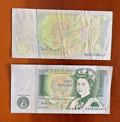 Ein pfund druckfehler bank - £1,